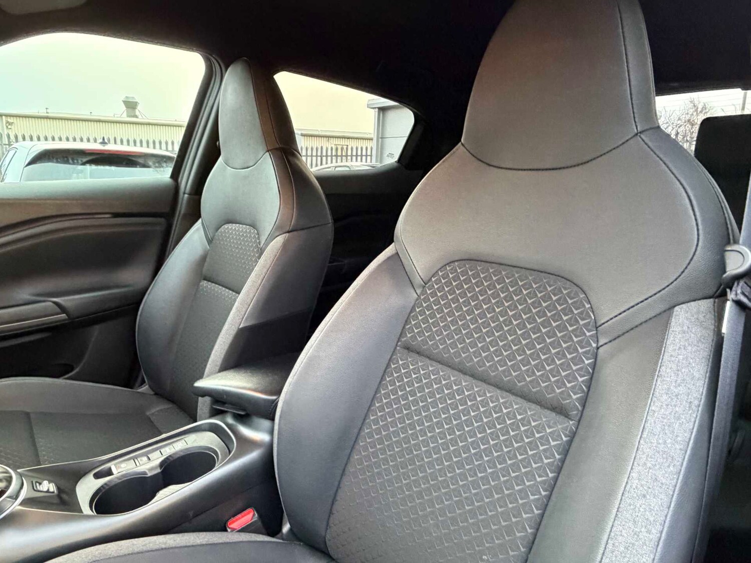 Used Nissan Juke 2024 for sale - 77616780: Photo 38