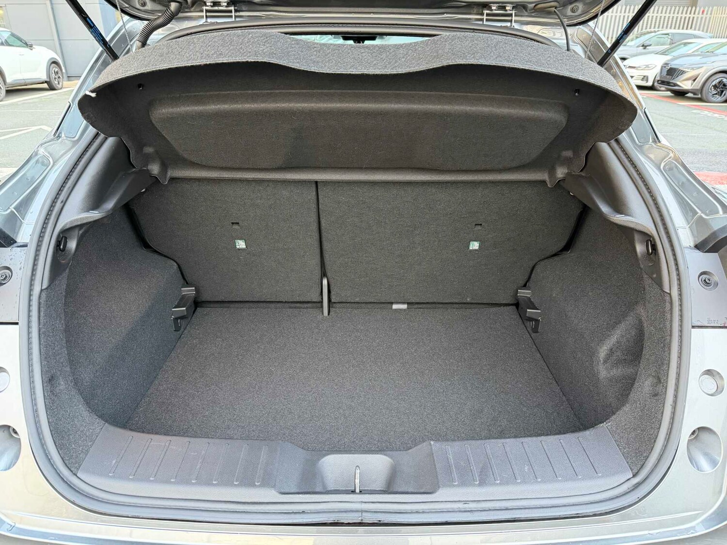 Used Nissan Juke 2024 for sale - 77616780: Photo 44