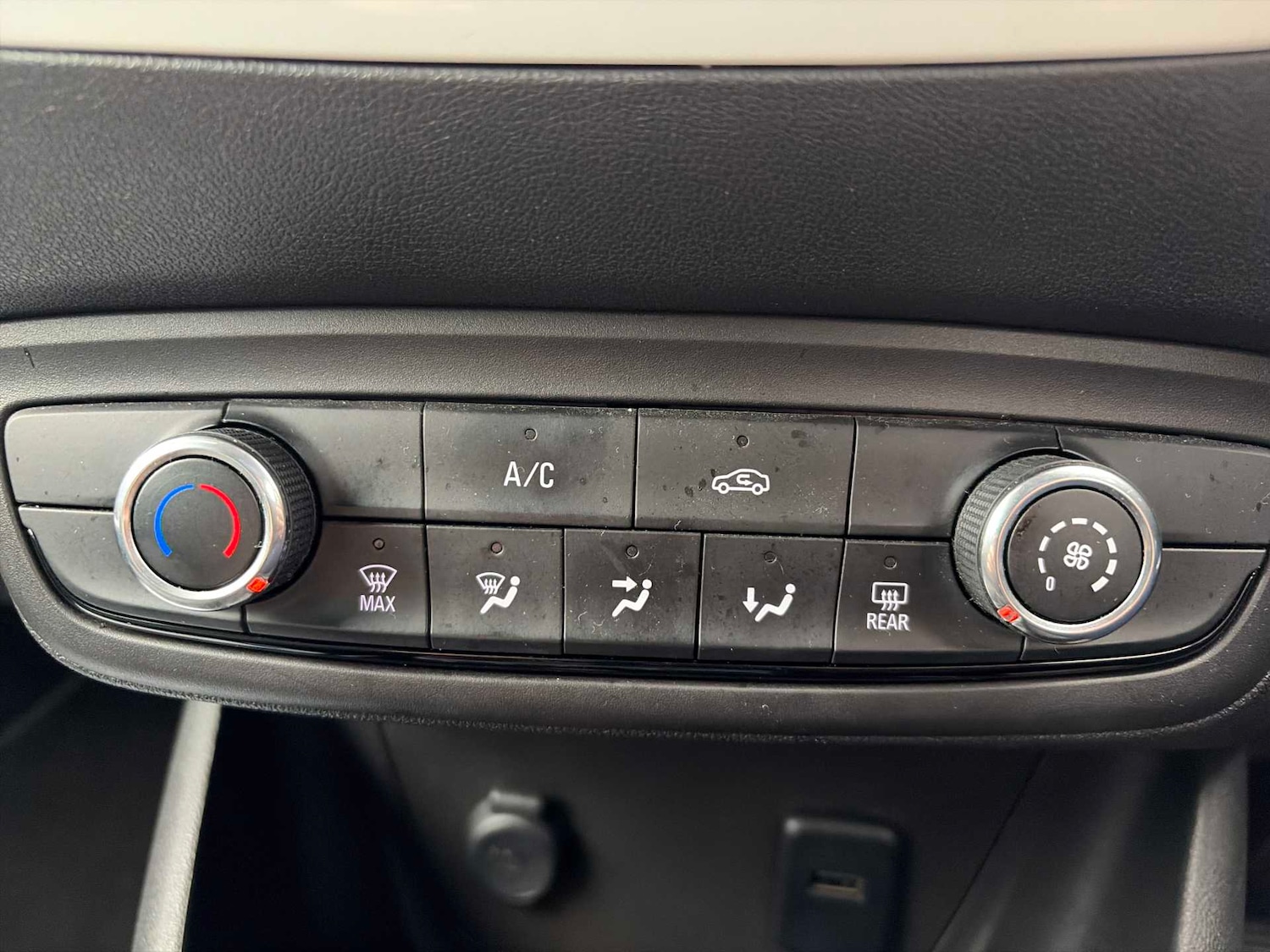 Used Vauxhall Crossland X 2020 for sale - 78061060: Photo 11