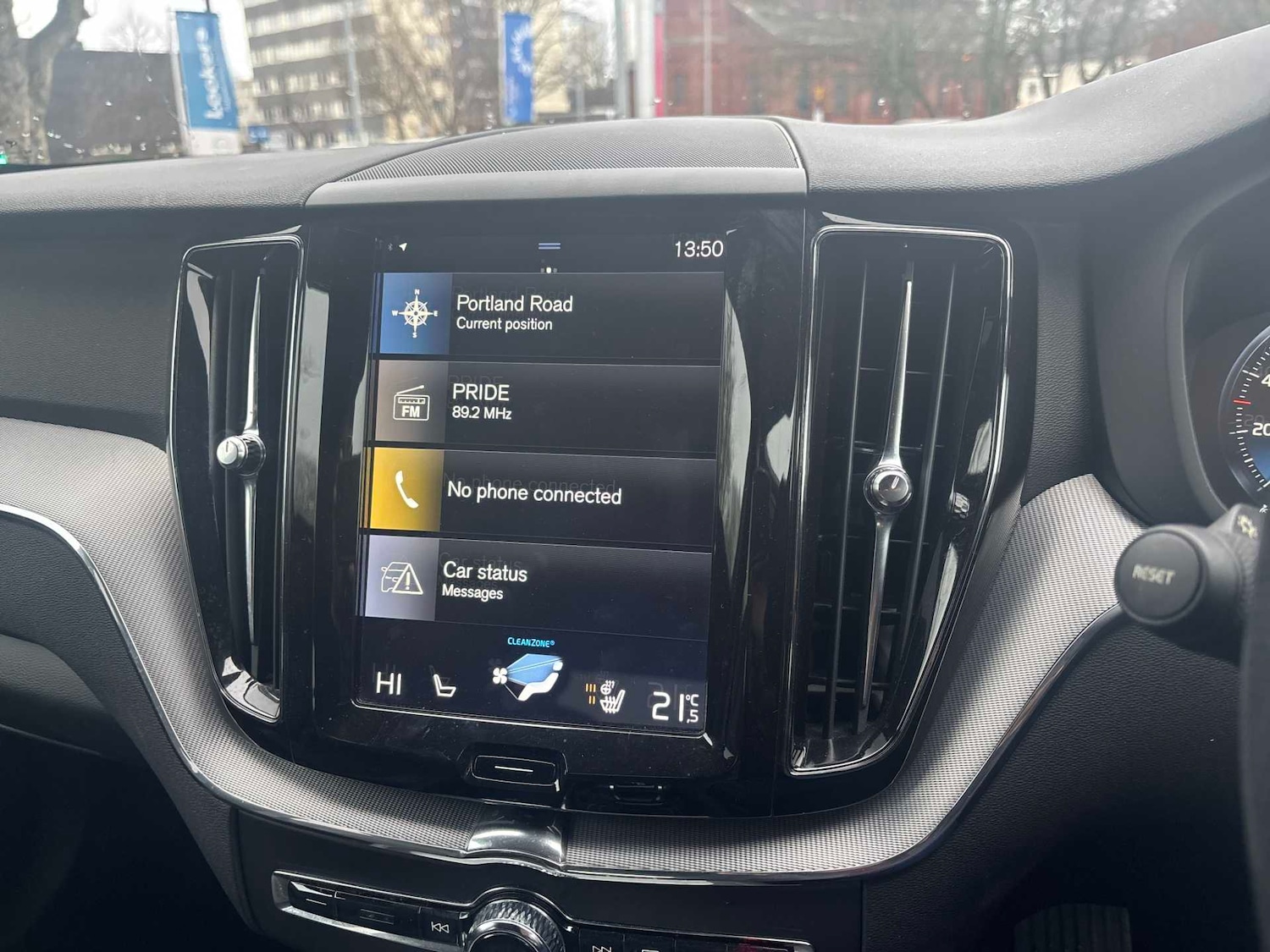 Used Volvo XC60 2018 for sale - 77555278: Photo 10