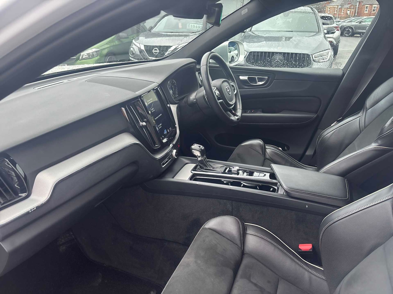 Used Volvo XC60 2018 for sale - 77555278: Photo 7