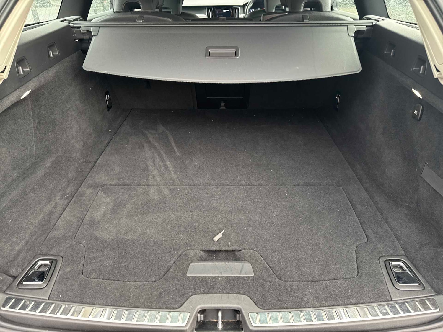 Used Volvo V90 2020 for sale - 76846072: Photo 16