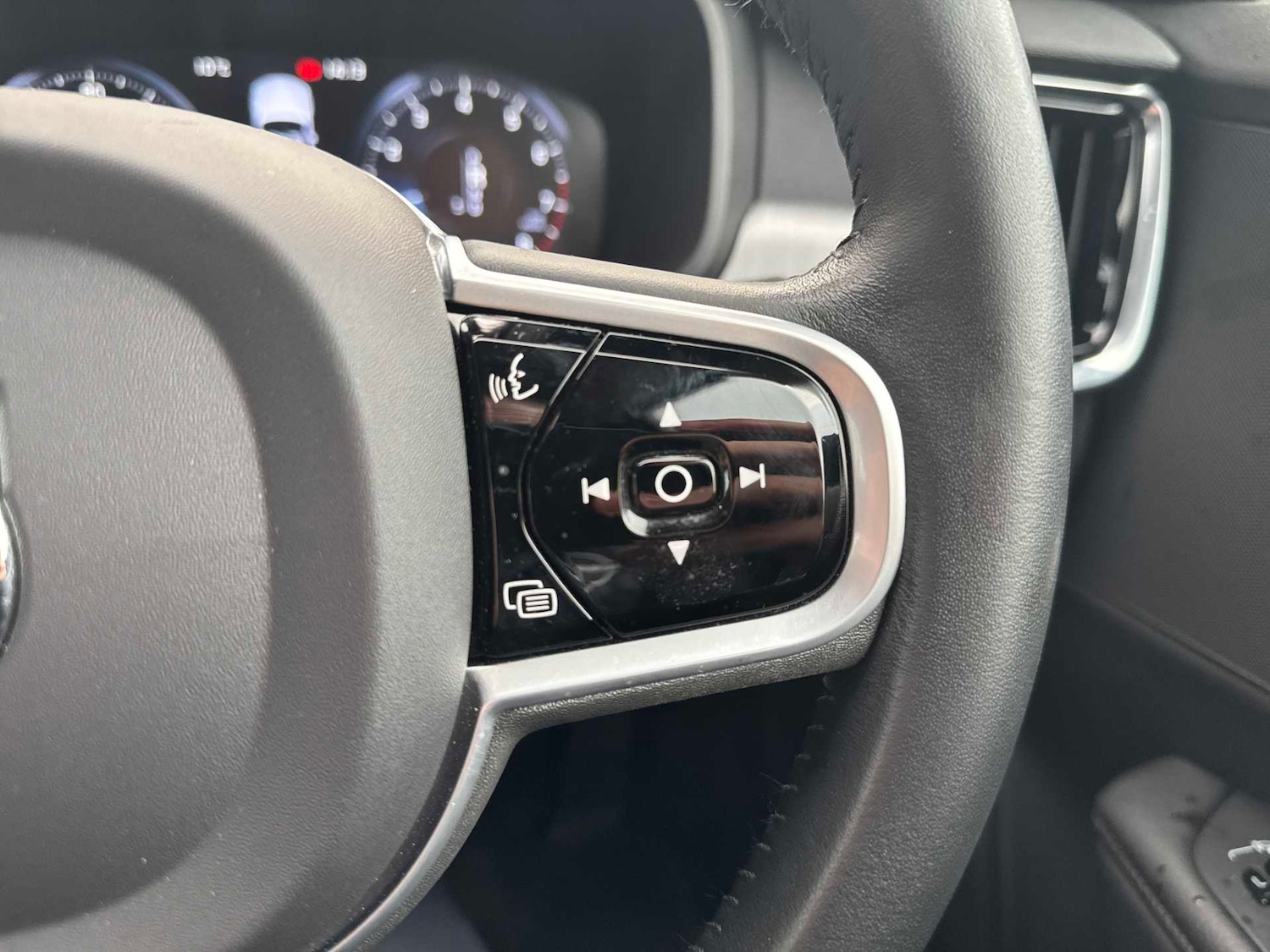 Used Volvo V90 2020 for sale - 76846072: Photo 23