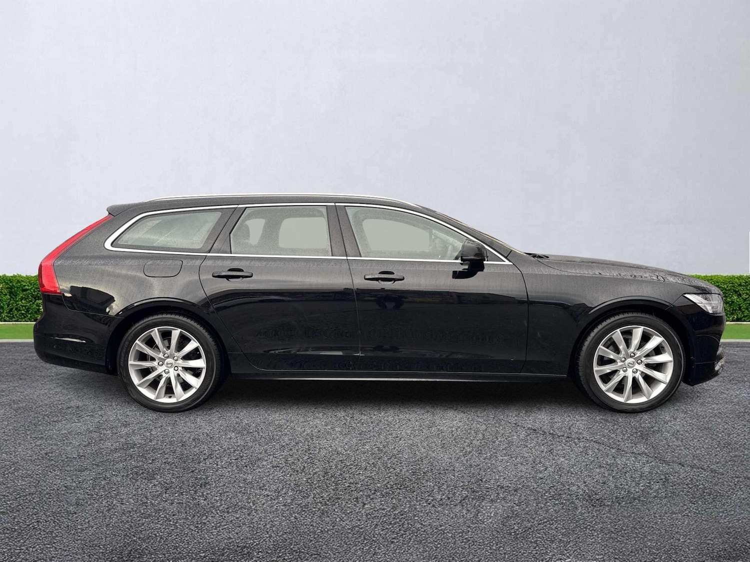 Used Volvo V90 2020 for sale - 76846072: Photo 3