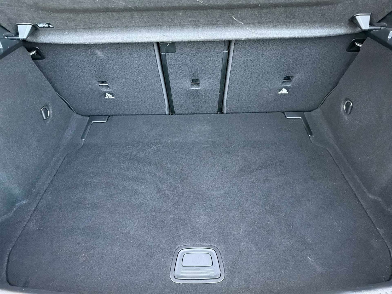 Used Mercedes-Benz A-Class 2019 for sale - 76963520: Photo 16