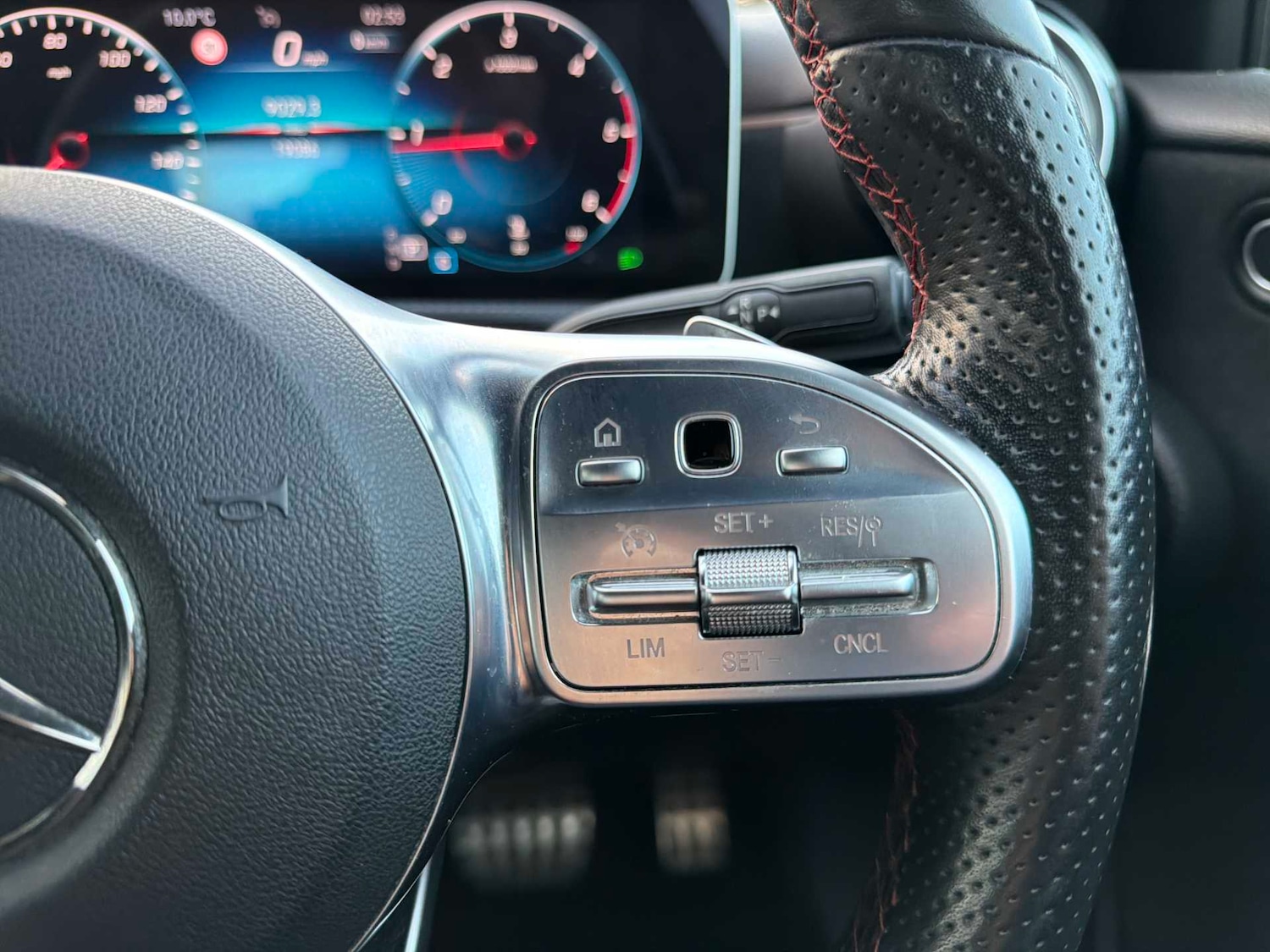 Used Mercedes-Benz A-Class 2019 for sale - 76963520: Photo 23