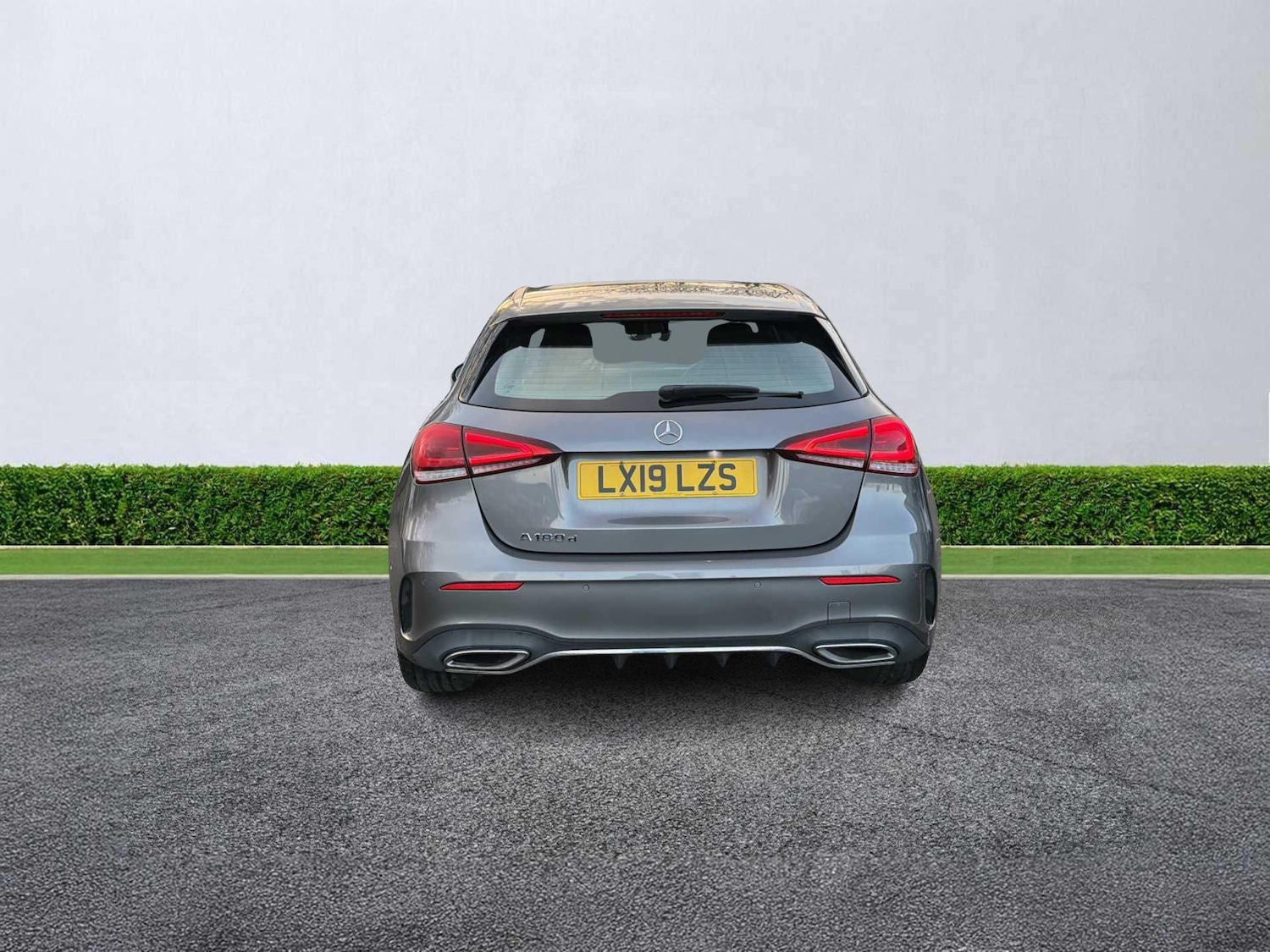 Used Mercedes-Benz A-Class 2019 for sale - 76963520: Photo 4