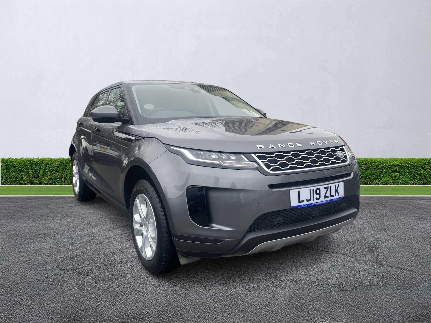 Used Land Rover Range Rover Evoque 2019 for sale - 76877945: Photo 1