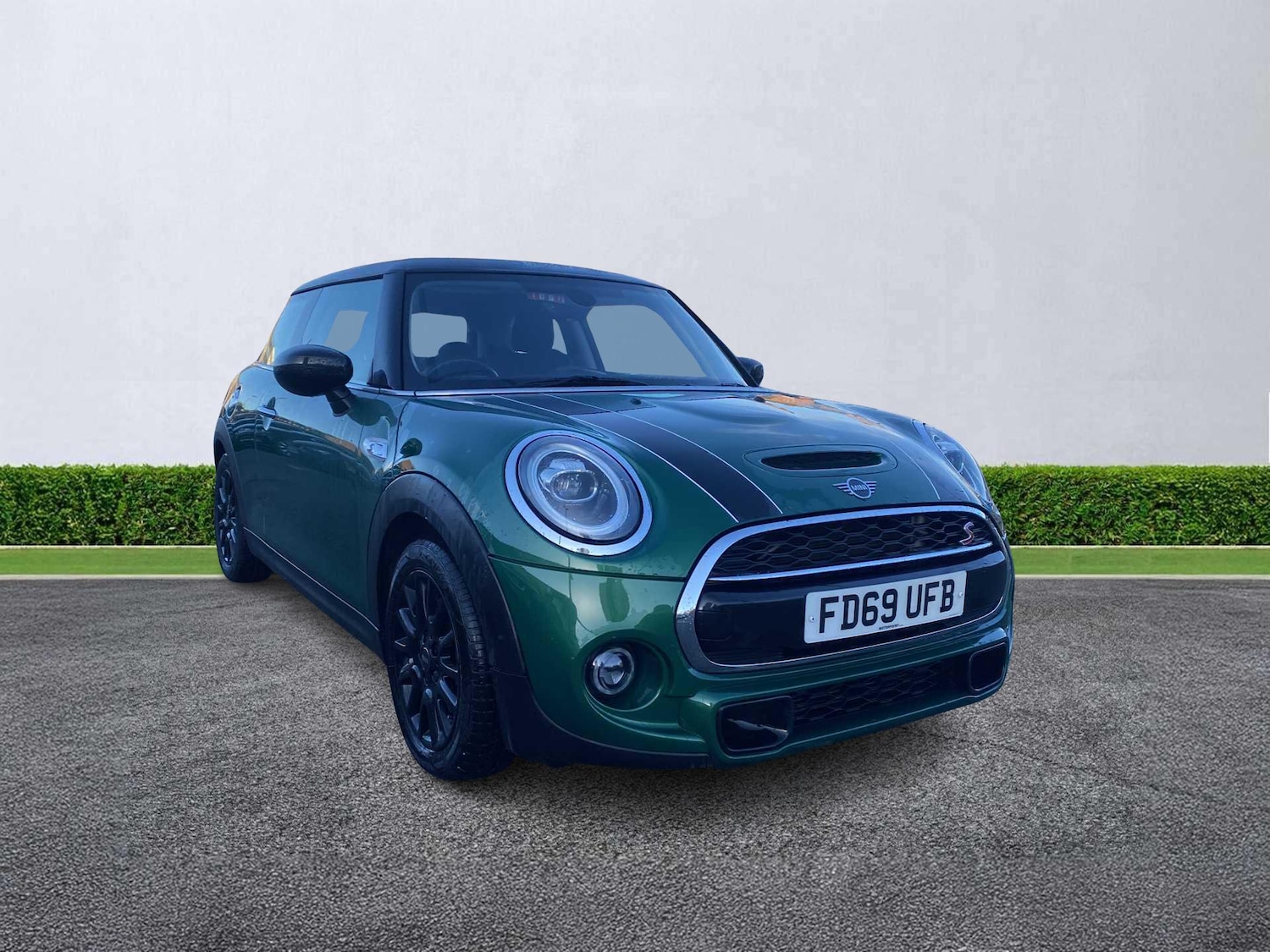 Used MINI Hatch 2019 for sale - 77090036: Photo 1