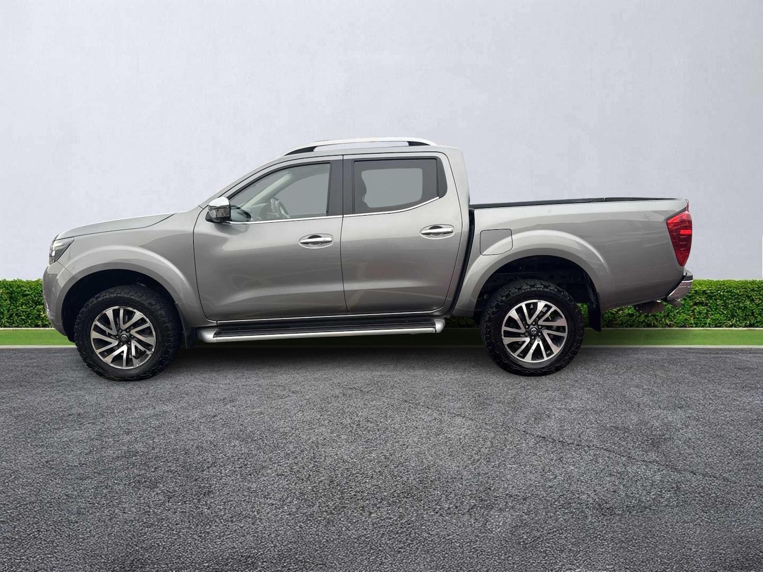 Used Nissan Navara 2021 for sale - 76536671: Photo 18