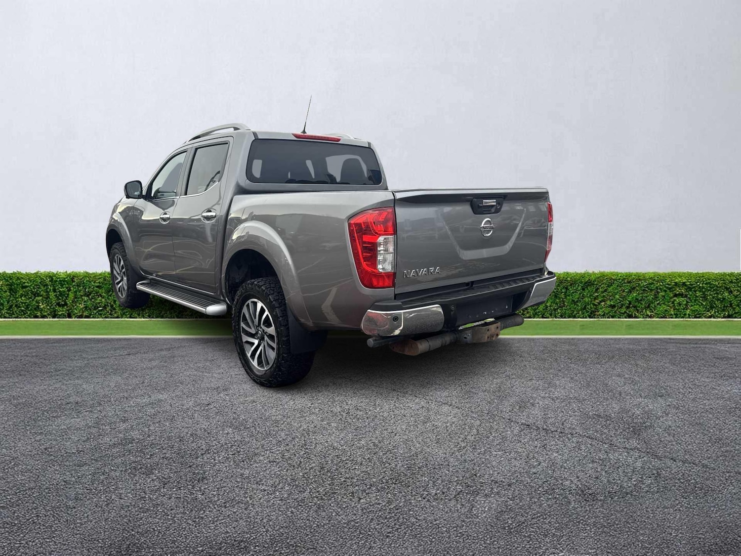 Used Nissan Navara 2021 for sale - 76536671: Photo 2