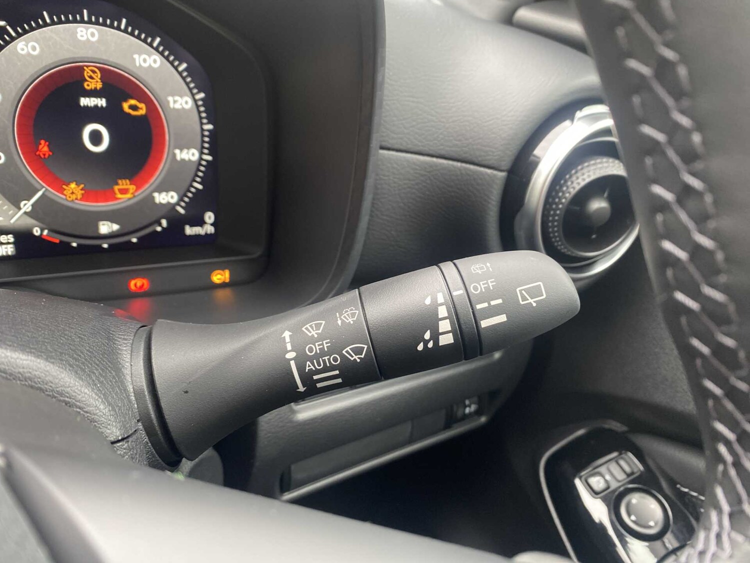 Used Nissan Juke 2025 for sale - 77488559: Photo 25