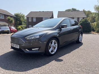 Used Ford Focus 2017 for sale - 79244022: Photo