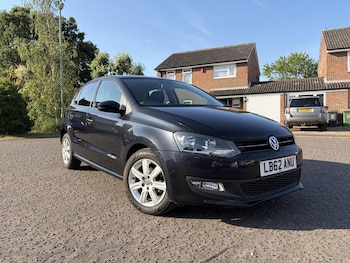 Used Volkswagen Polo 2012 for sale - 78683549: Photo
