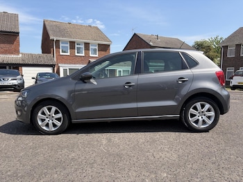 Used Volkswagen Polo 2013 for sale - 78452512: Photo
