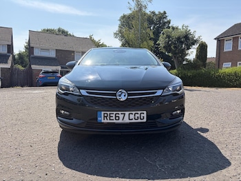 Used Vauxhall Astra 2017 for sale - 79102243: Photo