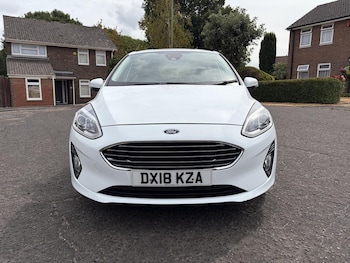 Used Ford Fiesta 2018 for sale - 79508340: Photo