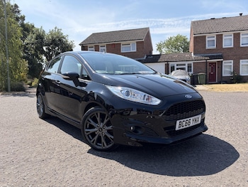 Used Ford Fiesta 2017 for sale - 79190395: Photo