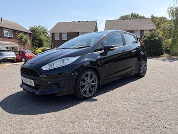 Used Ford Fiesta 2017 for sale - 79190395: Photo