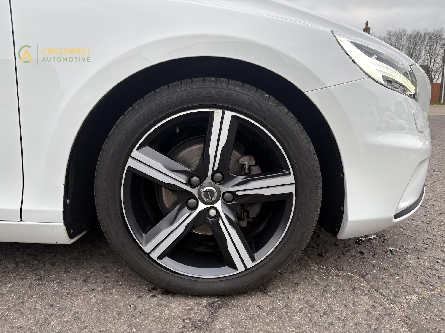 Used Volvo V40 2016 for sale - 77124276: Photo 10