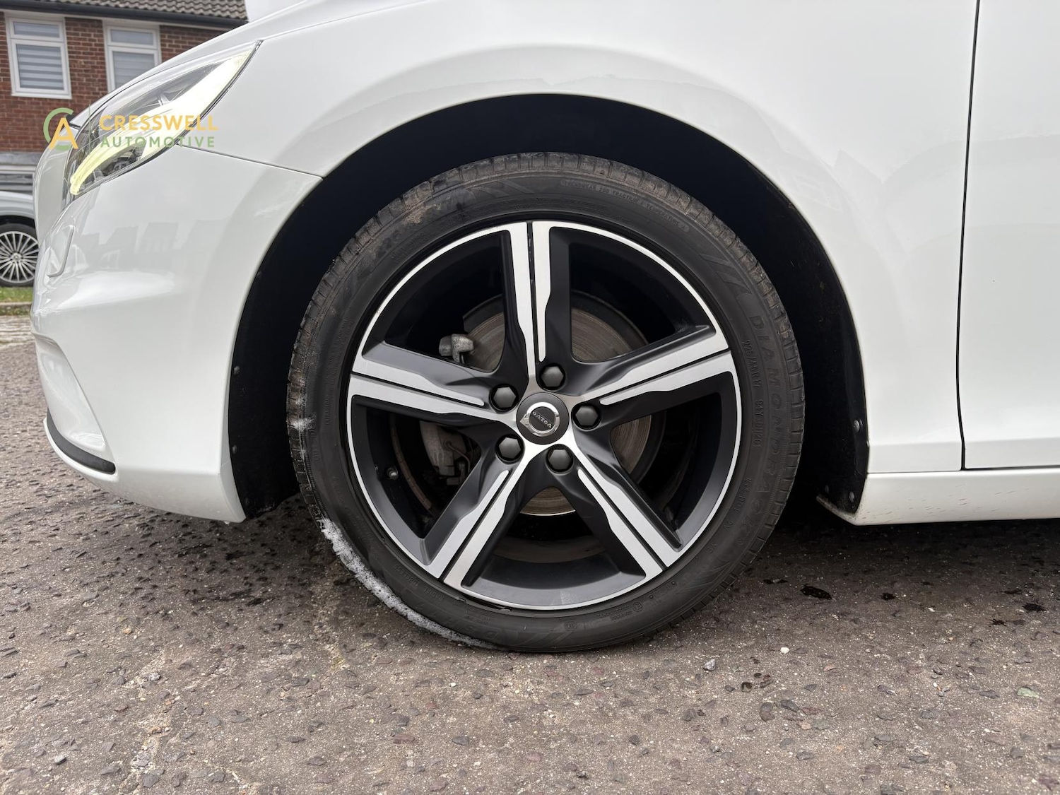 Used Volvo V40 2016 for sale - 77124276: Photo 11