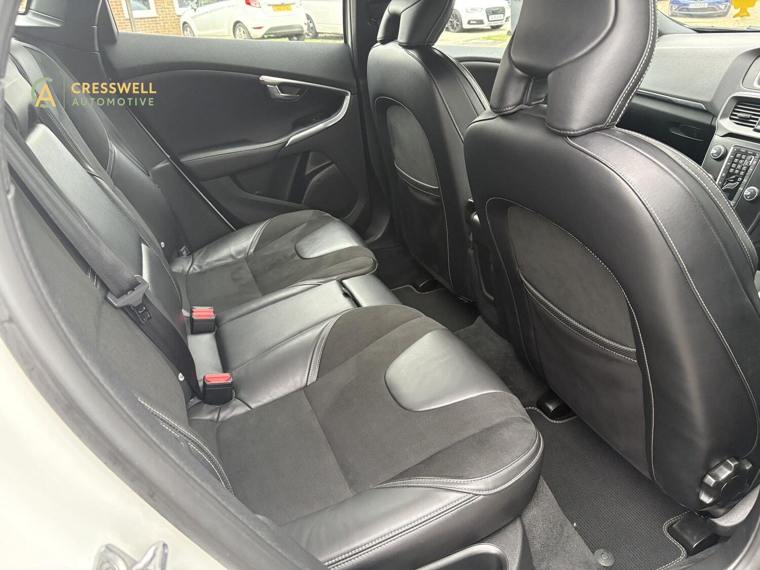 Used Volvo V40 2016 for sale - 77124276: Photo 14