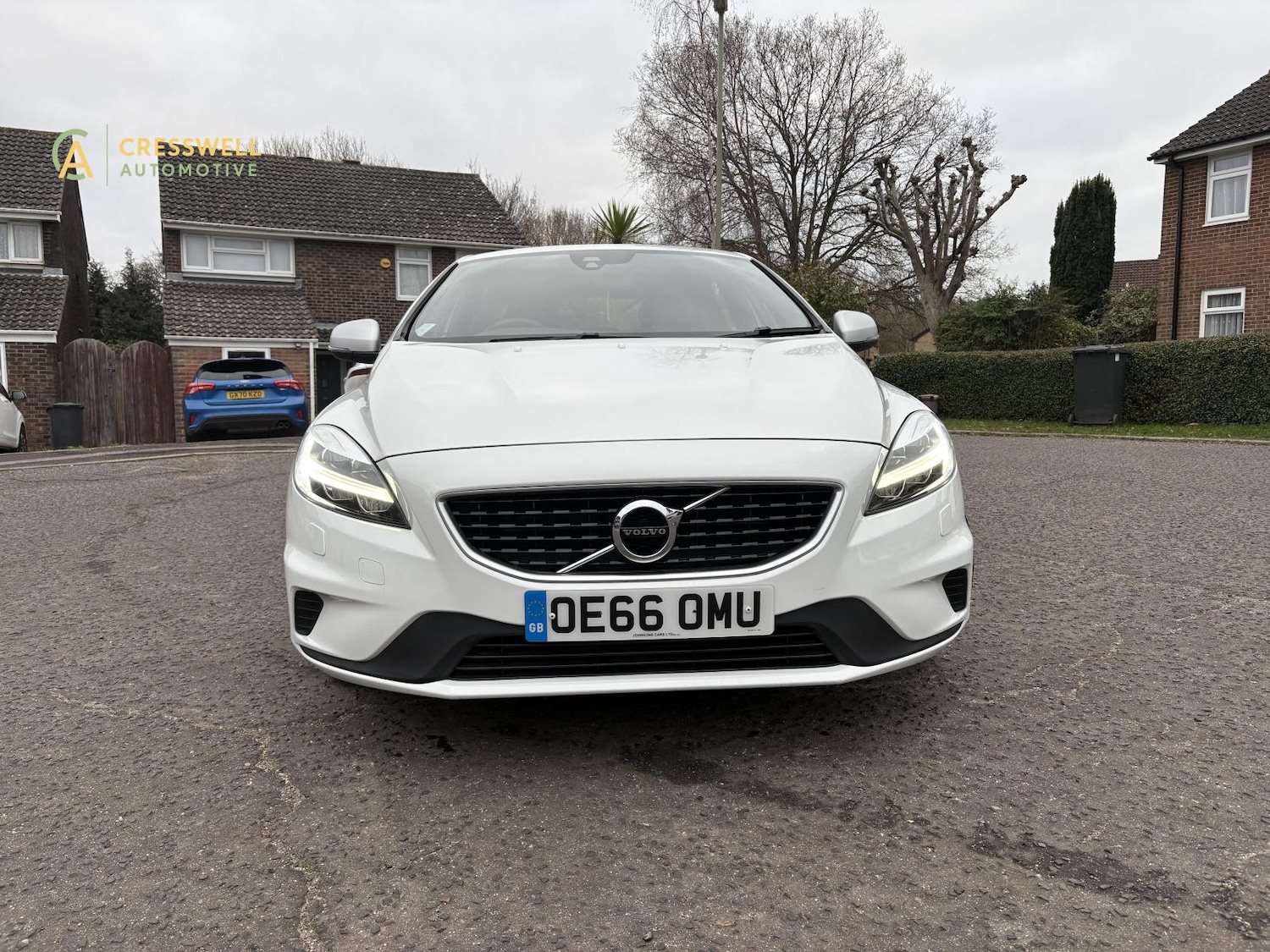 Used Volvo V40 2016 for sale - 77124276: Photo 2