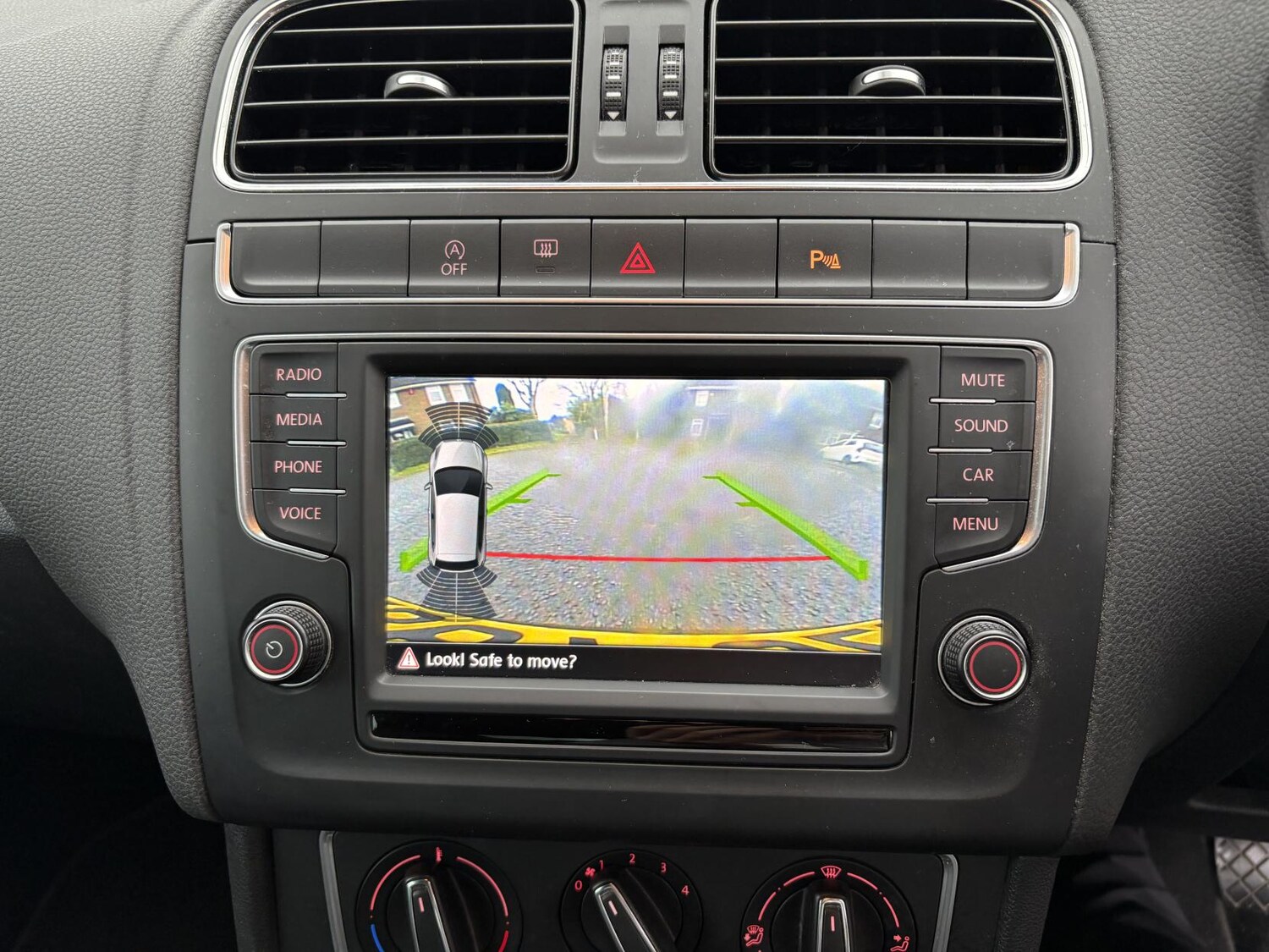 Used Volkswagen Polo 2018 for sale - 77702873: Photo 13