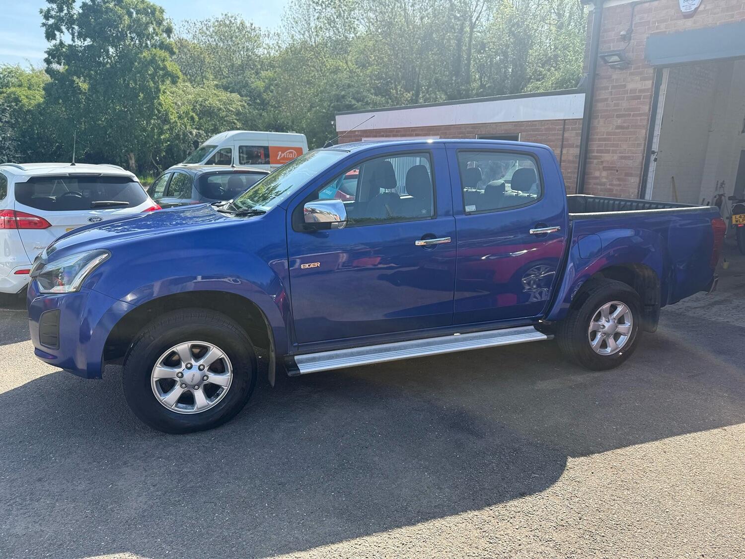 Used Isuzu D-Max 2019 for sale - 76794391: Photo 4