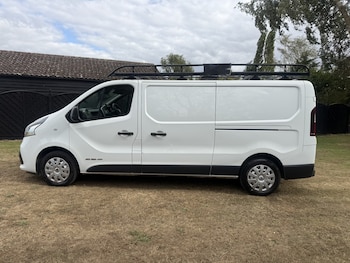 Used Renault Trafic 2015 for sale - 79625433: Photo