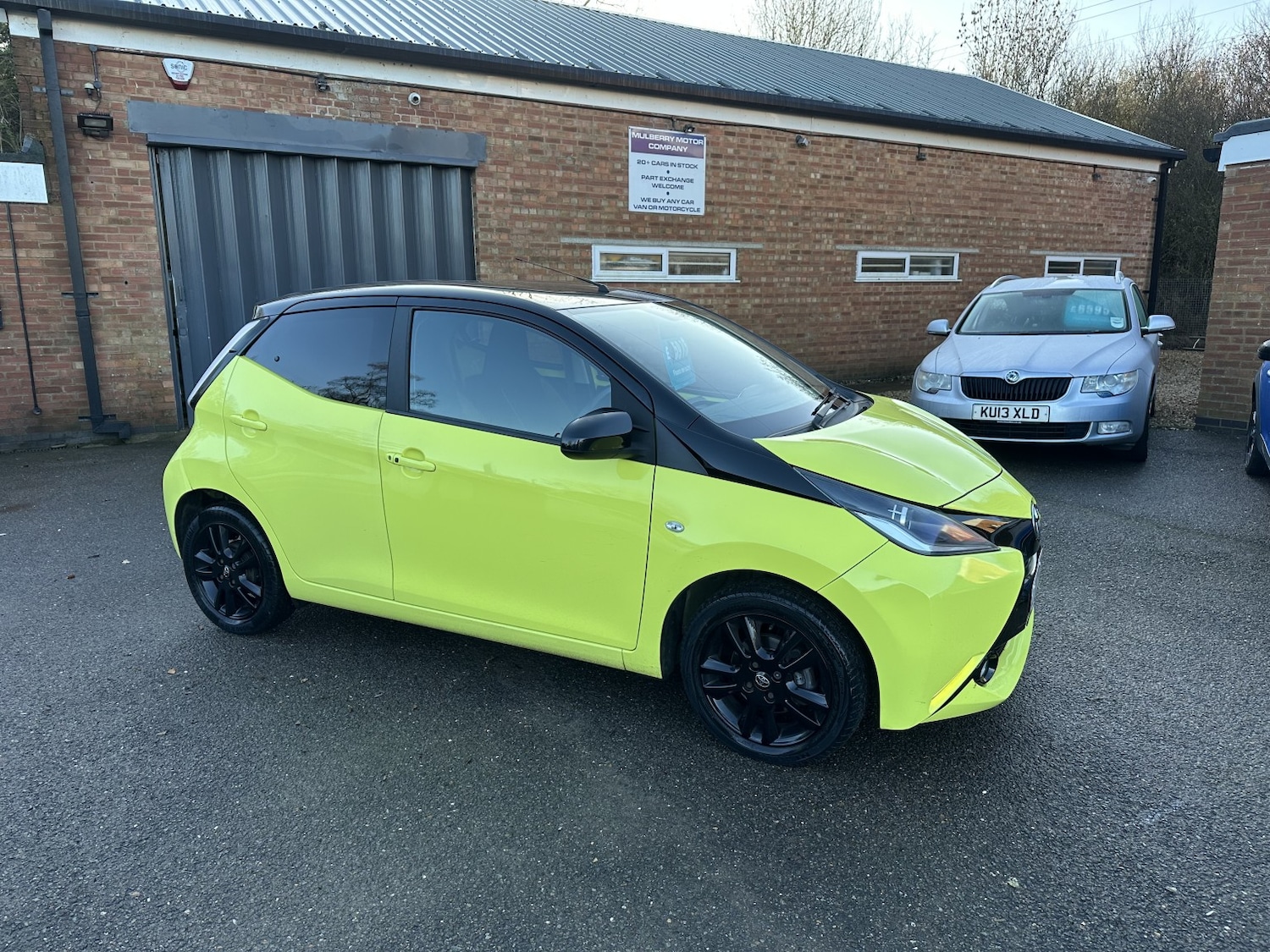 Used Toyota AYGO 2016 for sale - 76799175: Photo 6