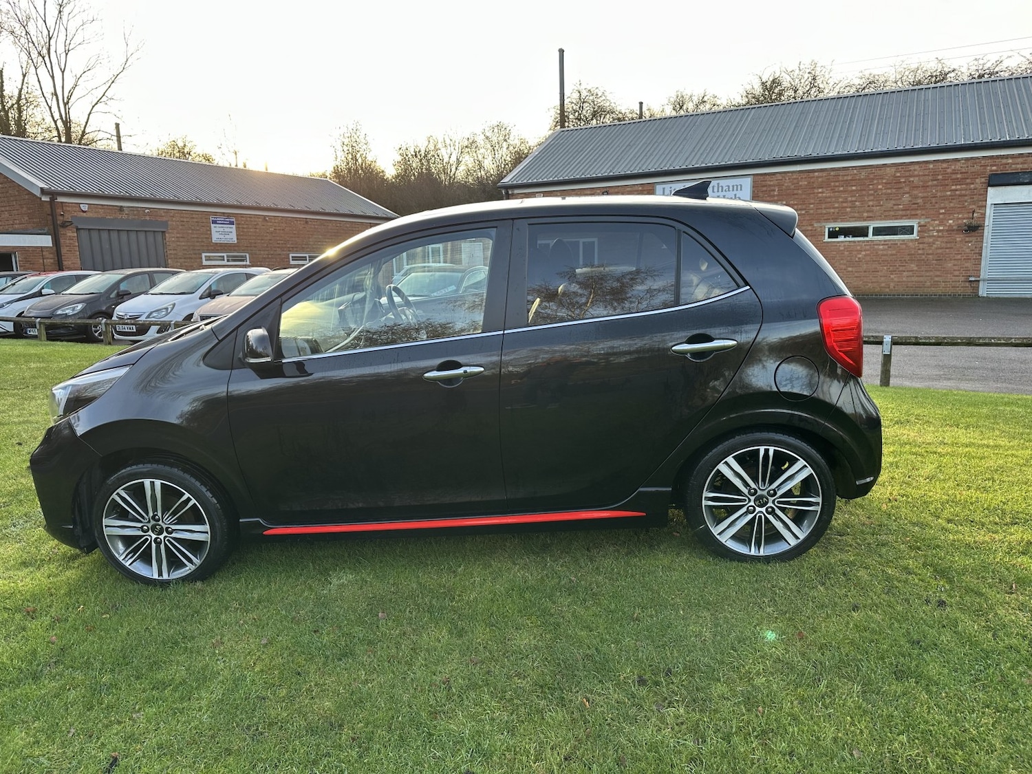 Used Kia Picanto 2017 for sale - 76935297: Photo 6