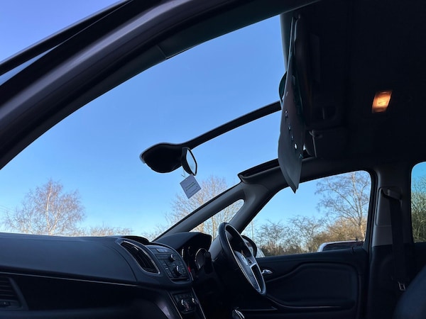 Used Vauxhall Zafira Tourer 2014 for sale - 73539885: Photo 10