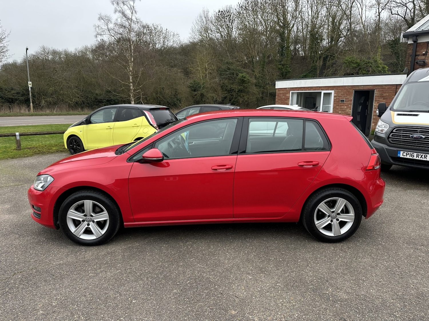 Used Volkswagen Golf 2016 for sale - 77781679: Photo 5