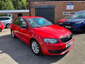 2013 - 1.6 TDI S 5-Door