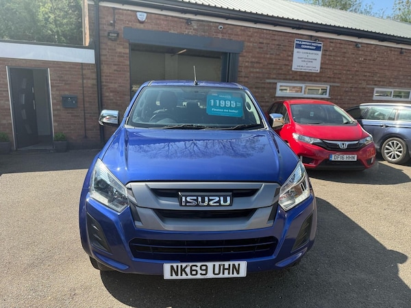 Used Isuzu D-Max 2019 for sale - 74530580: Photo 2