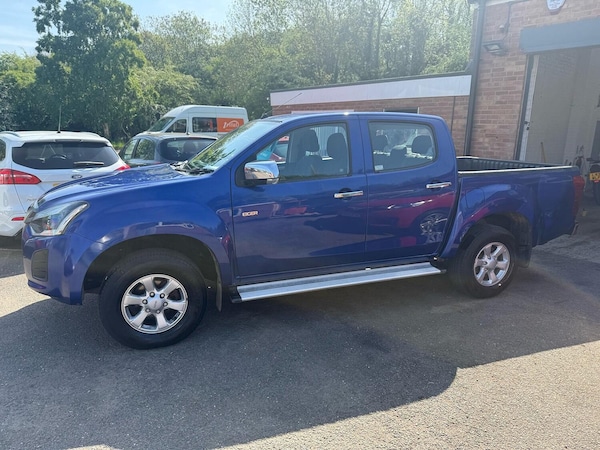 Used Isuzu D-Max 2019 for sale - 74530580: Photo 4