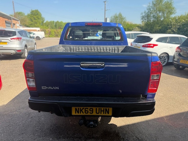 Used Isuzu D-Max 2019 for sale - 74530580: Photo 6