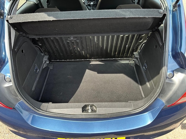 Used Vauxhall Corsa 2016 for sale - 75428776: Photo 10