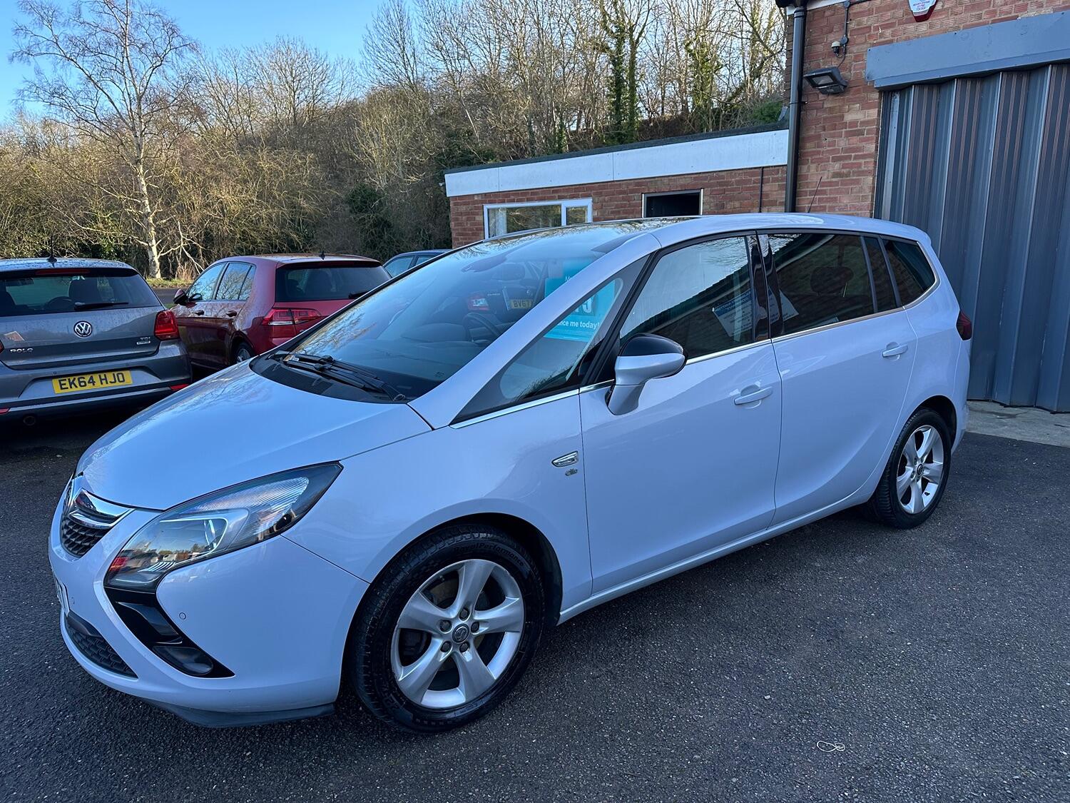 Used Vauxhall Zafira Tourer 2014 for sale - 76794404: Photo 2