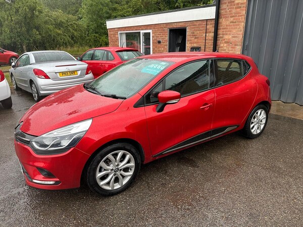 Used Renault Clio 2017 for sale - 75297139: Photo 1
