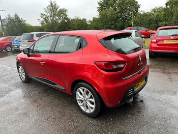 Used Renault Clio 2017 for sale - 75297139: Photo
