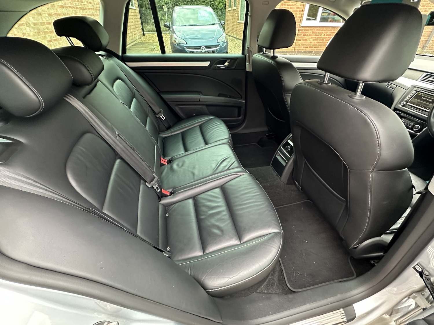 Used Skoda Superb 2013 for sale - 76134065: Photo 10