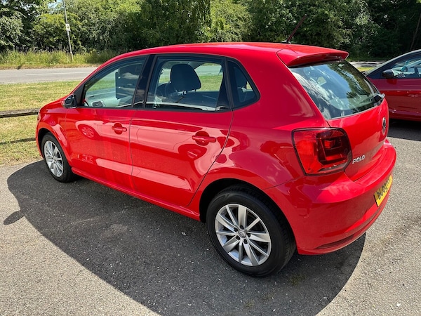 Used Volkswagen Polo 2015 for sale - 75137737: Photo 3