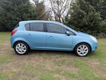 Used Vauxhall Corsa 2010 for sale - 79710759: Photo