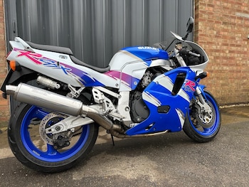 Used Suzuki GSXR750 1994 for sale - bike-73598379: Photo