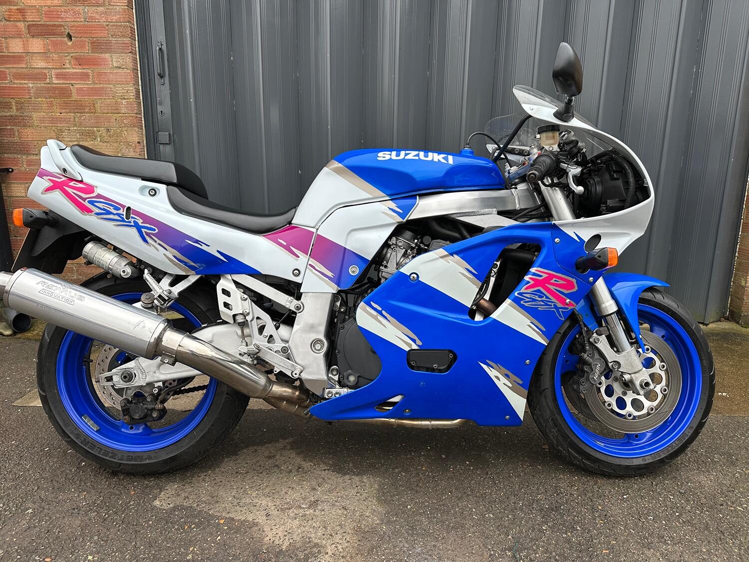 Suzuki GSXR750