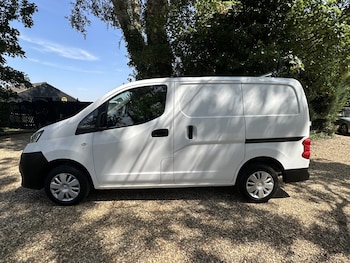 Used Nissan NV200 2017 for sale - 79223037: Photo