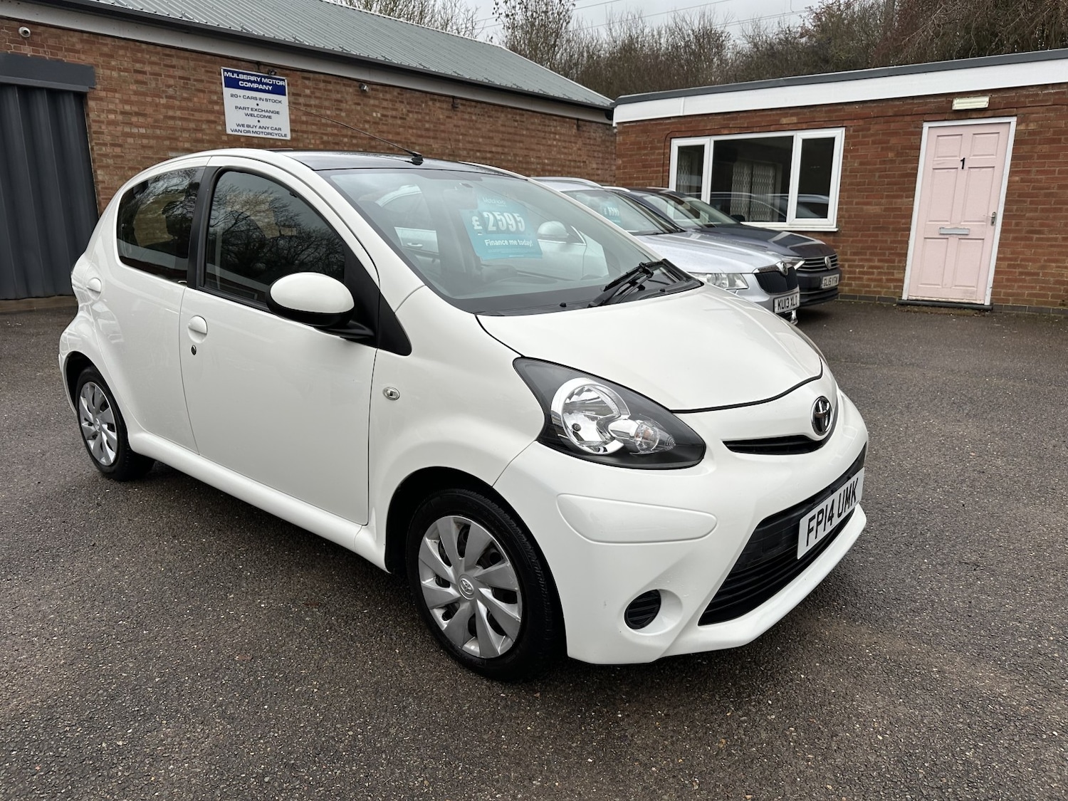 Used Toyota AYGO 2014 for sale - 76687109: Photo 5
