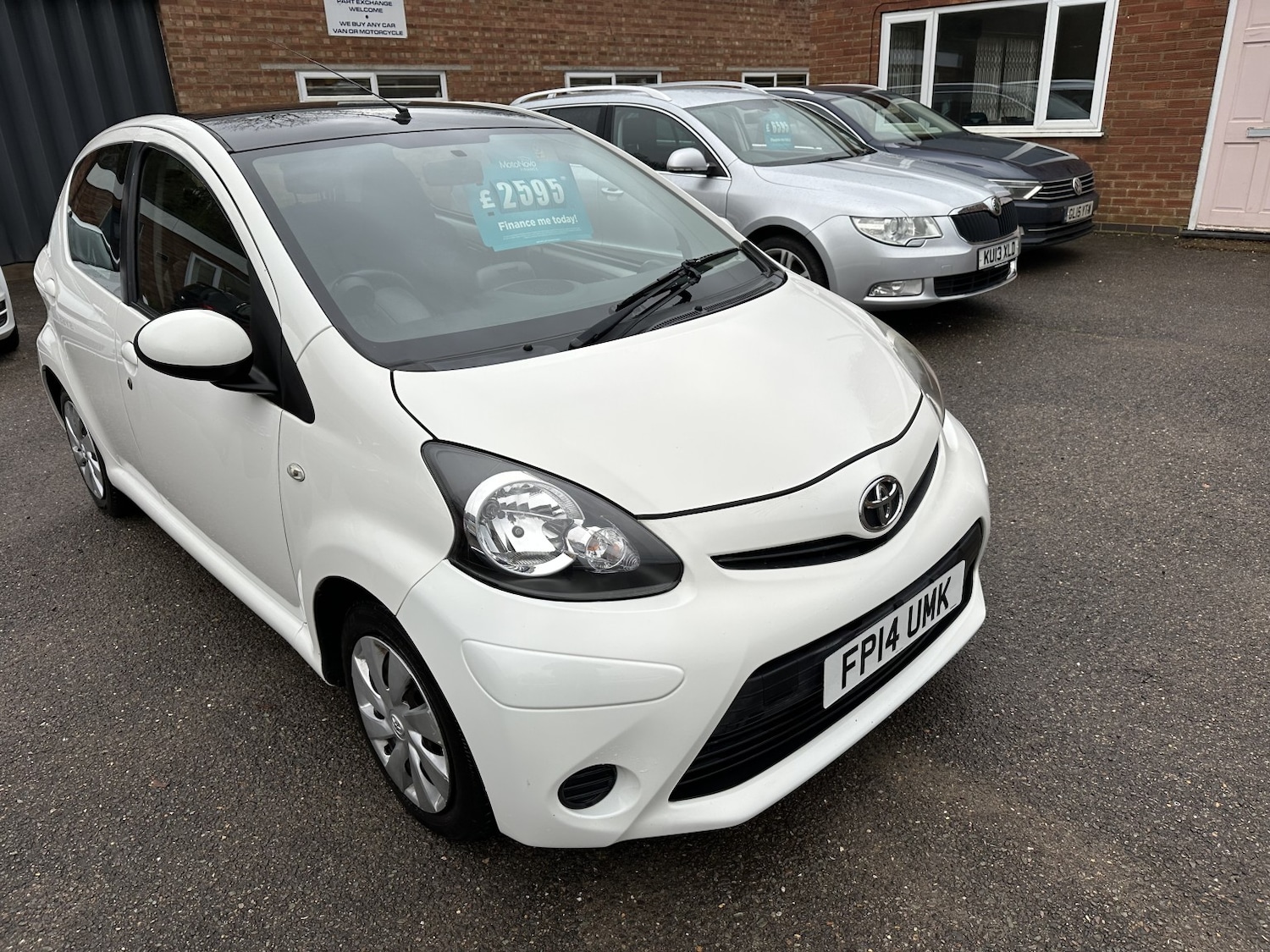 Used Toyota AYGO 2014 for sale - 76687109: Photo 8